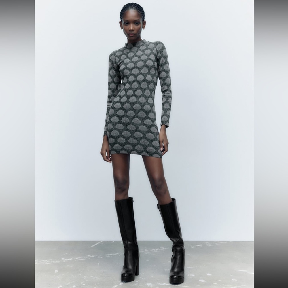 NWT ZARA seamless jacquard dress